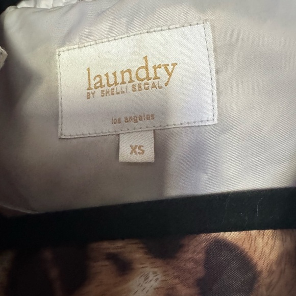 Laundry coat - Picture 2 of 3